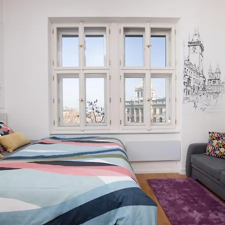 Apartment Newly Renovated Next To The National Museum Prague